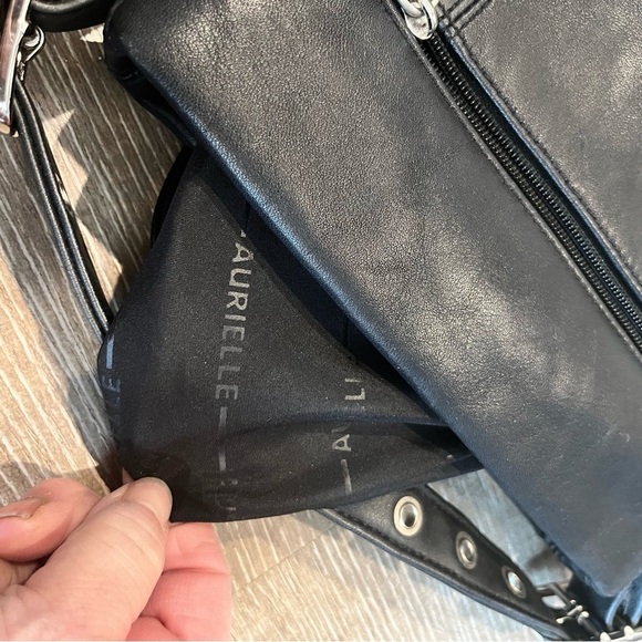 Aurielle Purse  Black Leather Shoulder Hobo Tote Satchel Bag 6X 8" X 4" - Picture 7 of 7